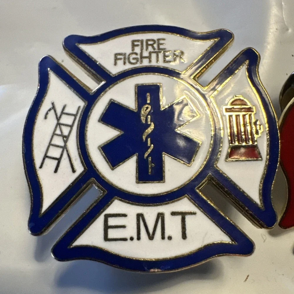 2pcs Vintage Fire Fighter E.M.T. Emt Hat Coat Vest Lapel Pin